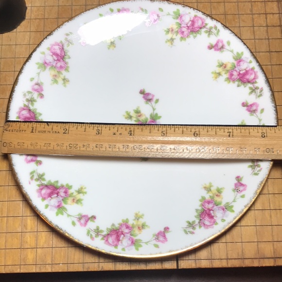 Limoges, France Plate 8.5”D Pink White Yellow Roses Gold Brushed Rim - Picture 10 of 11